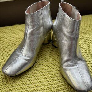 Marc Jacobs Silver Boots  37.5
